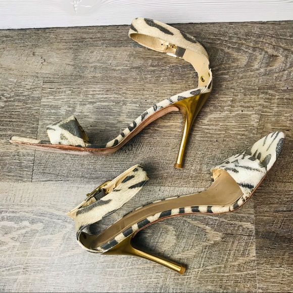 Stuart Weitzman Stiletto Ankle Strap Heels - Picture 4 of 12